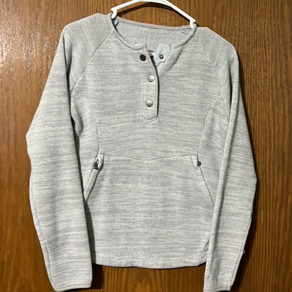 Cabela’s Brand Pullover